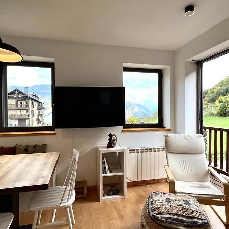 Apartament La Gisca - L'Amfitriona Valencia D'Aneu Extérieur photo