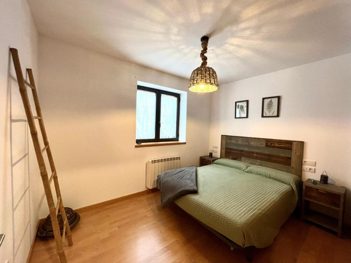 Apartament La Gisca - L'Amfitriona Valencia D'Aneu Extérieur photo